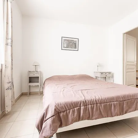 Maison Plain-pied Avec Jardin Pour 6 Personnes, Proche - Fr-1-835-11 Feriehus
