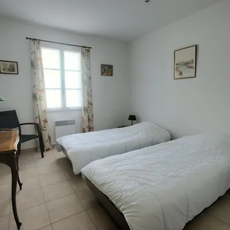 Дом отдыха Maison Plain-pied Avec Jardin Pour 6 Personnes, Proche - Fr-1-835-11