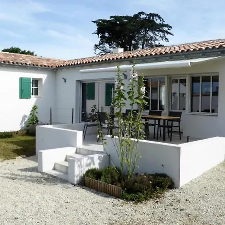 Maison Plain-pied Avec Jardin Pour 6 Personnes, Proche - Fr-1-835-11